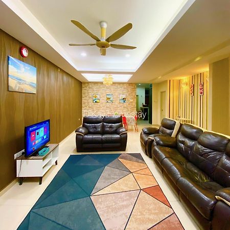 4 Bedrooms Homestay, Fully Aircond In Sendayan By D'Kay Homes I 10-15 Pax Seremban Esterno foto