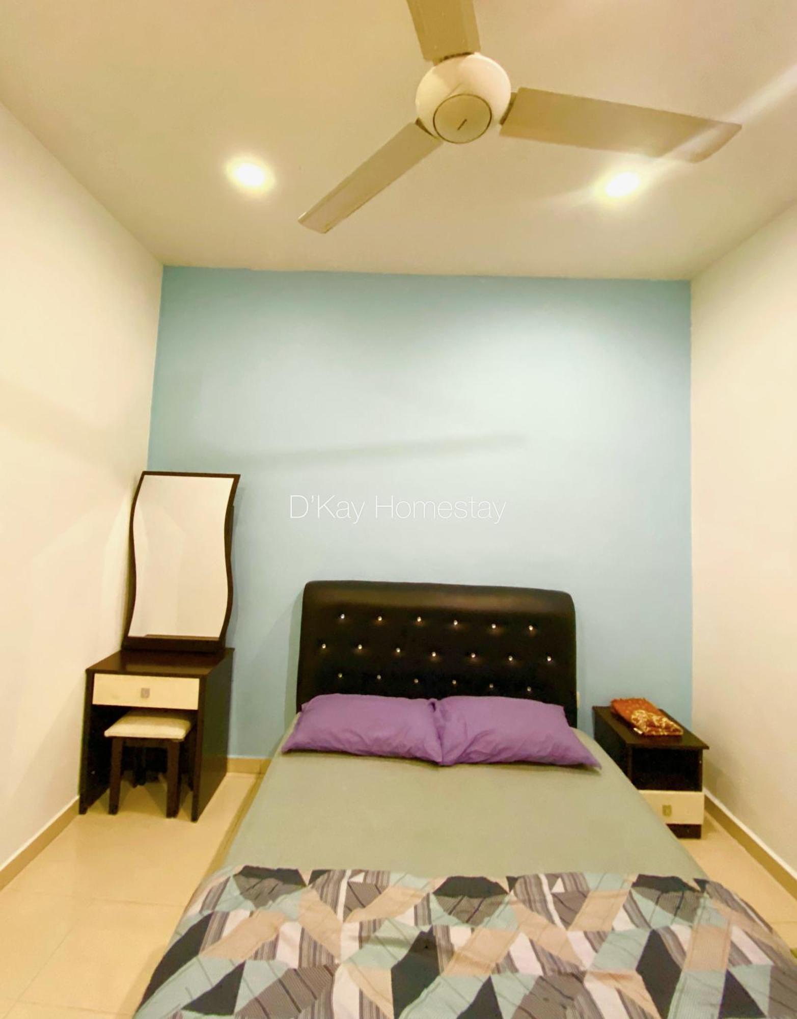4 Bedrooms Homestay, Fully Aircond In Sendayan By D'Kay Homes I 10-15 Pax Seremban Esterno foto