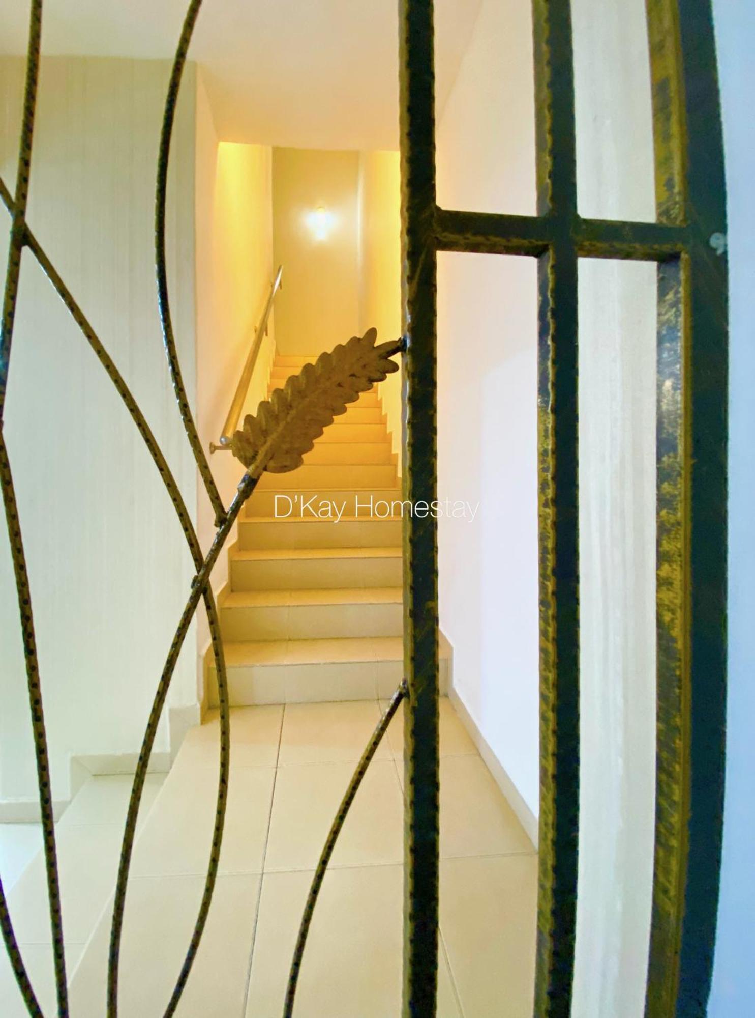 4 Bedrooms Homestay, Fully Aircond In Sendayan By D'Kay Homes I 10-15 Pax Seremban Esterno foto